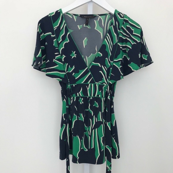 BCBG NAVY BLUE GREEN WHITE FAUX WRAP BELTED TOP SIZE XS - Picture 3 of 13